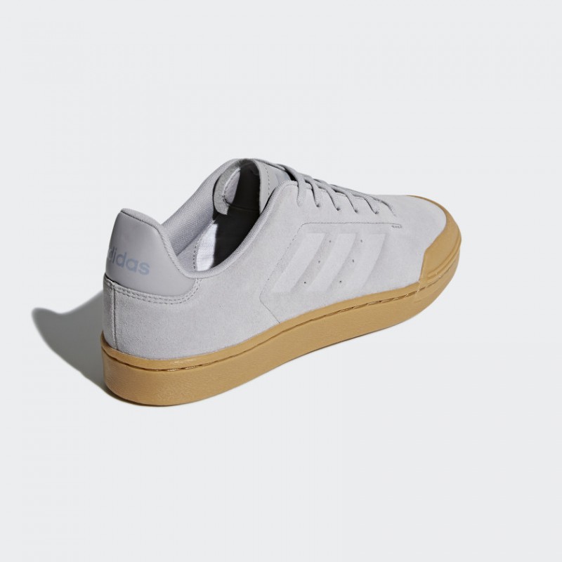 SEPATU SNEAKERS ADIDAS Court 70s