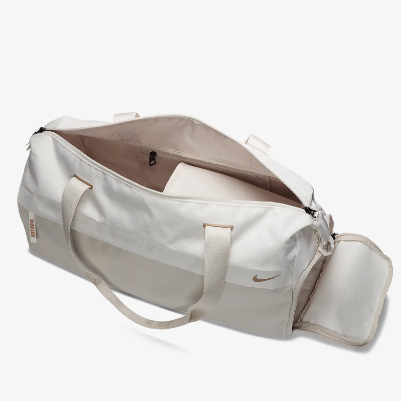 TAS SNEAKERS NIKE Radiate Club Training Bag