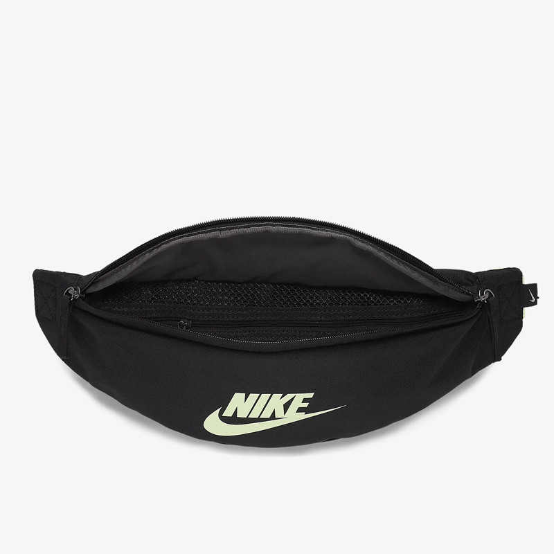 TAS SNEAKERS NIKE Sportswear Heritage Hip Pack