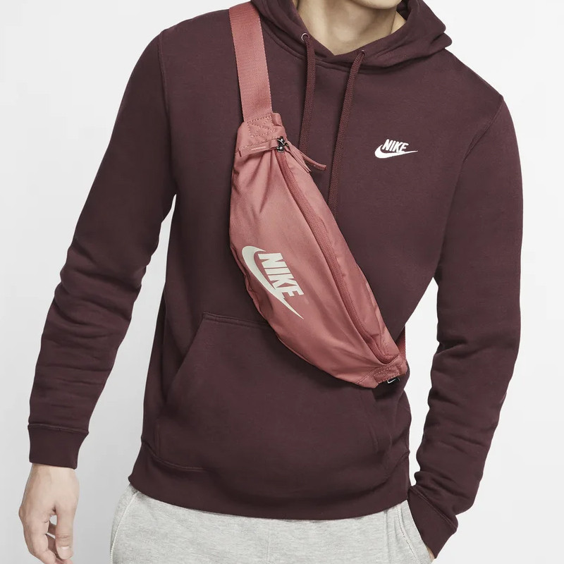 TAS SNEAKERS NIKE Sportswear Heritage Hip Pack