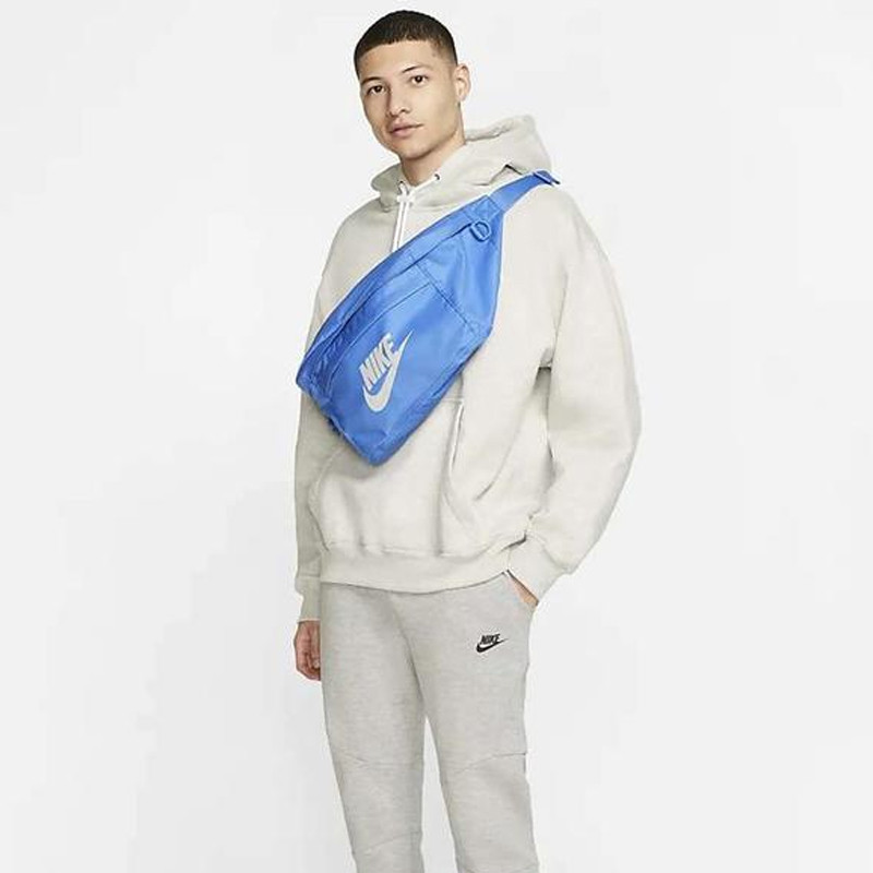 TAS SNEAKERS NIKE Tech Hip Pack