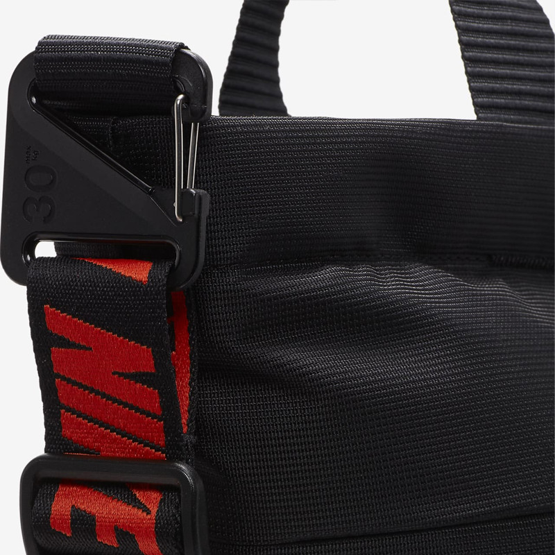 TAS TRAINING NIKE Wmns Sportswear Essentials Tote Bag