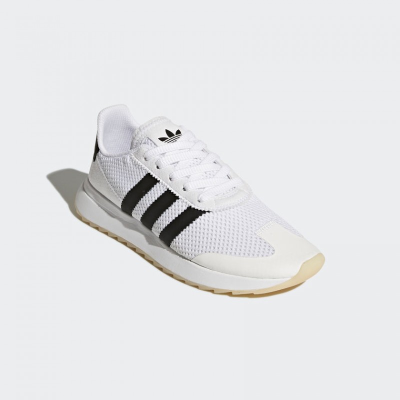 SEPATU SNEAKERS ADIDAS Wmns Flashrunner