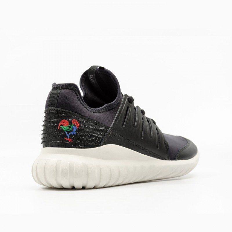 SEPATU SNEAKERS ADIDAS Tubular Radial CNY