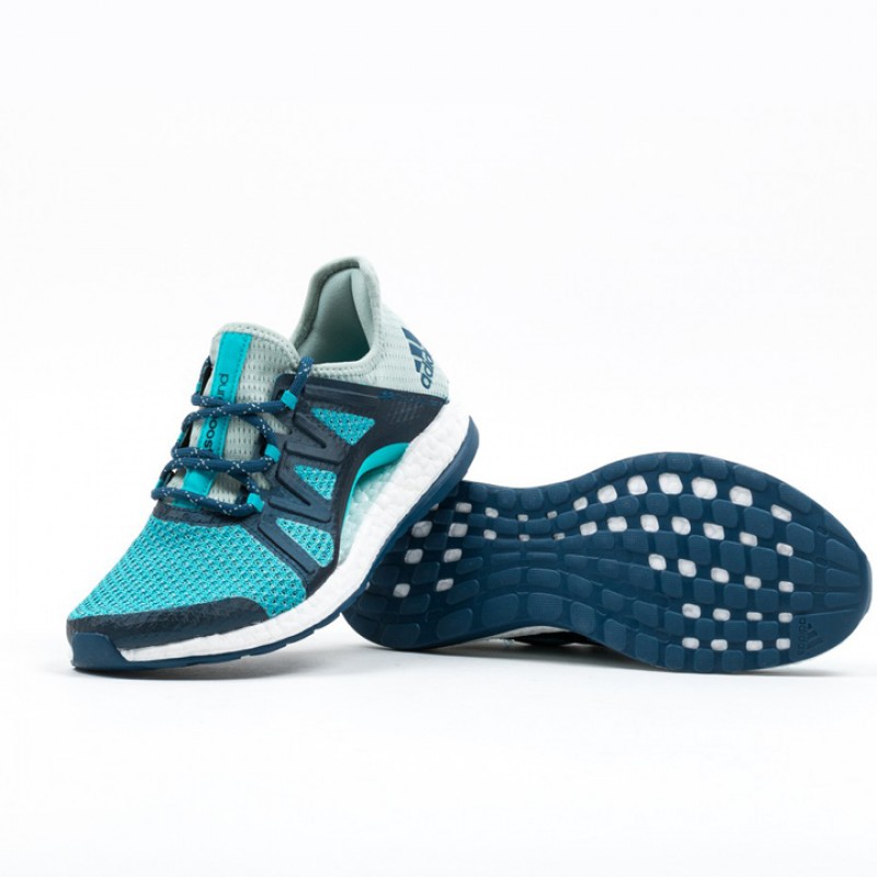 SEPATU LARI ADIDAS Wmns Pure Boost Xpose