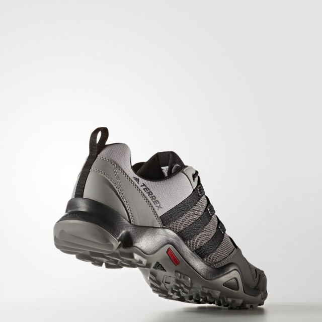 SEPATU TRAIL ADIDAS Terrex AX2R