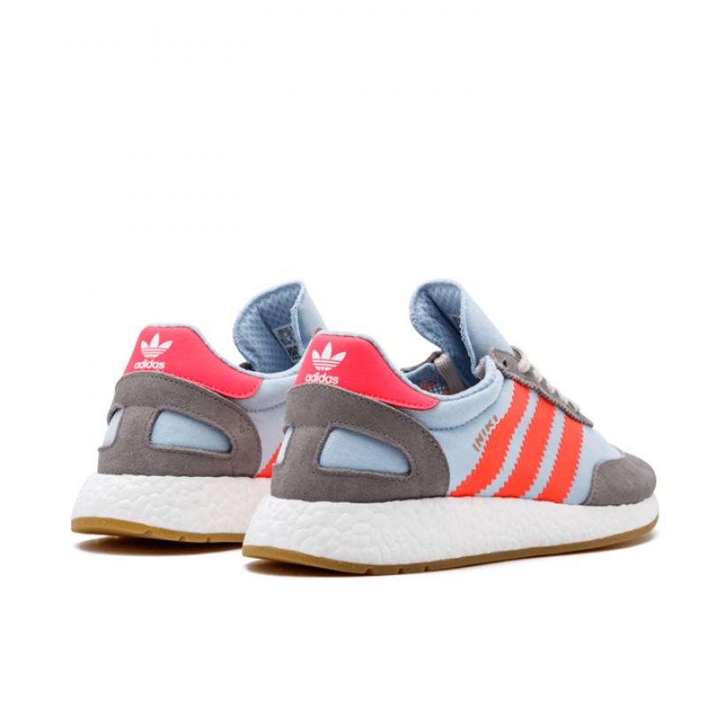 SEPATU SNEAKERS ADIDAS Iniki Runner