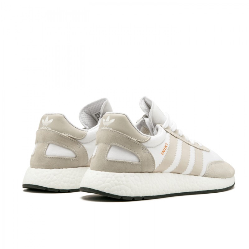 SEPATU SNEAKERS ADIDAS Iniki Runner