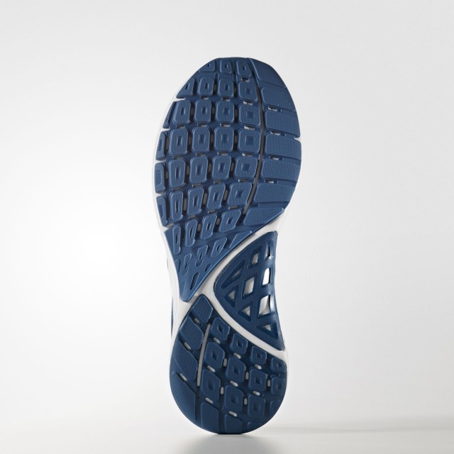SEPATU LARI ADIDAS Fluid Cloud