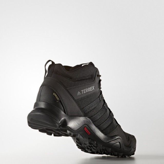 SEPATU TRAIL ADIDAS AX2R Mid GTX