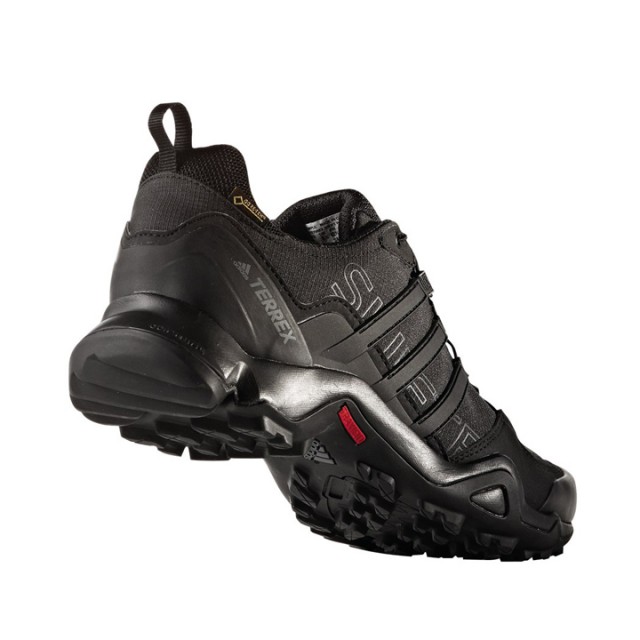 SEPATU TRAIL ADIDAS Terrex Swift R GTX