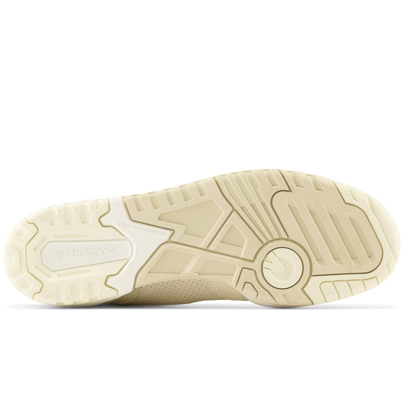 SEPATU SNEAKERS NEW BALANCE 550