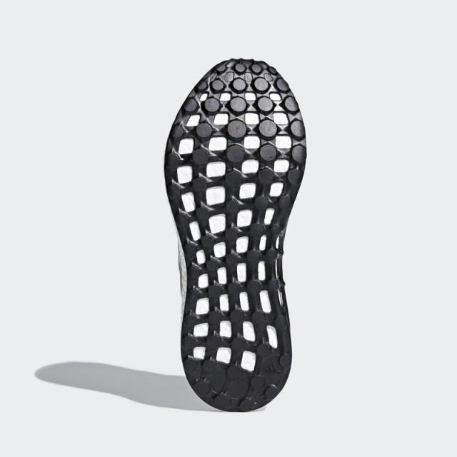 SEPATU LARI ADIDAS Pureboost
