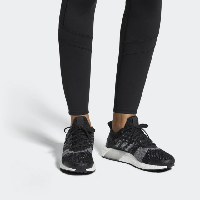 Wmns Ultraboost St foto 2