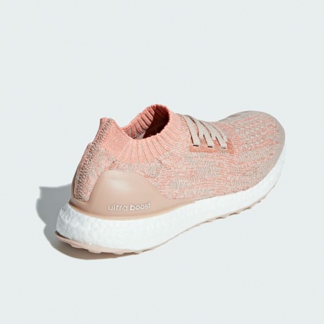 Wmns Ultraboost Uncaged foto 3