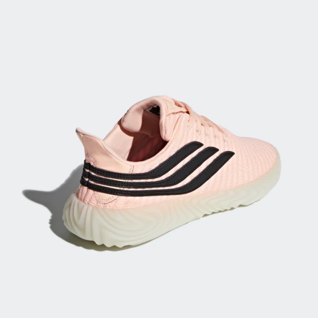 SEPATU SNEAKERS ADIDAS Sobakov