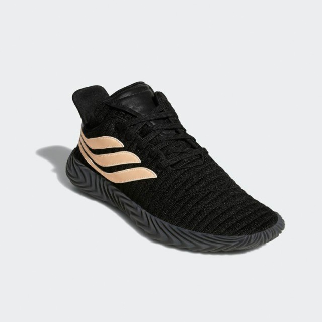 SEPATU SNEAKERS ADIDAS Sobakov