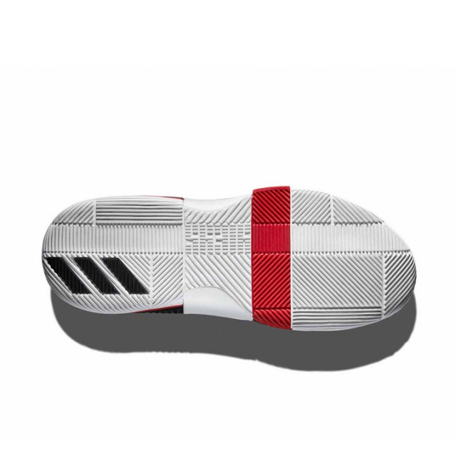 SEPATU BASKET ADIDAS Dame 3