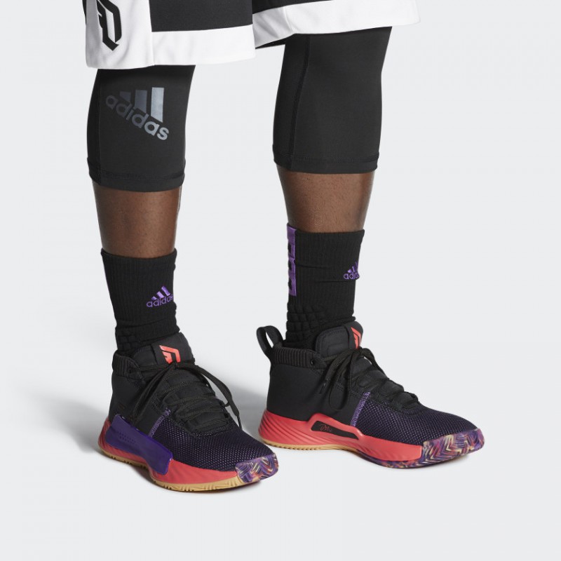 SEPATU BASKET ADIDAS Dame 5