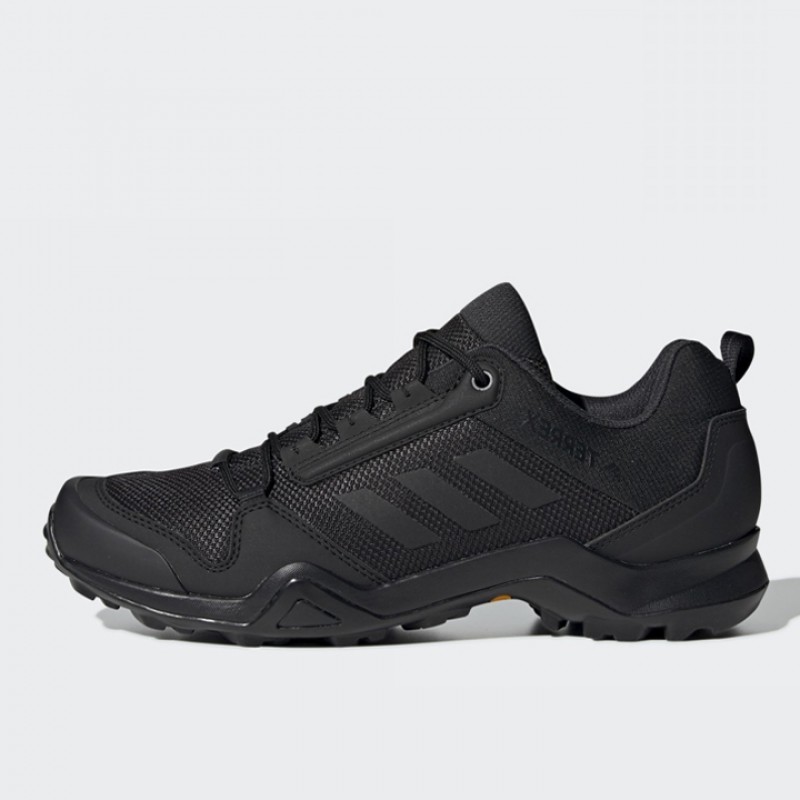 SEPATU TRAIL ADIDAS Terrex AX3