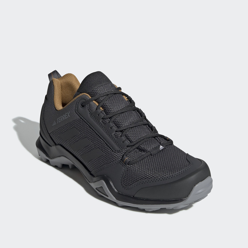 SEPATU TRAIL ADIDAS Terrex AX3