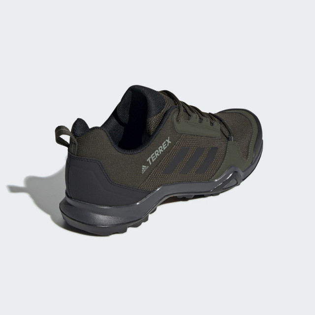 SEPATU TRAIL ADIDAS Terrex AX3