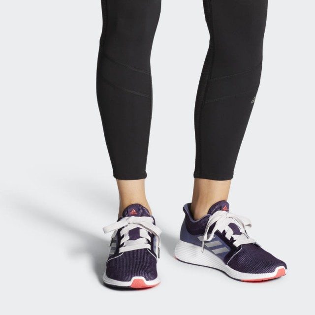 SEPATU LARI ADIDAS Wmns Edge Lux 3