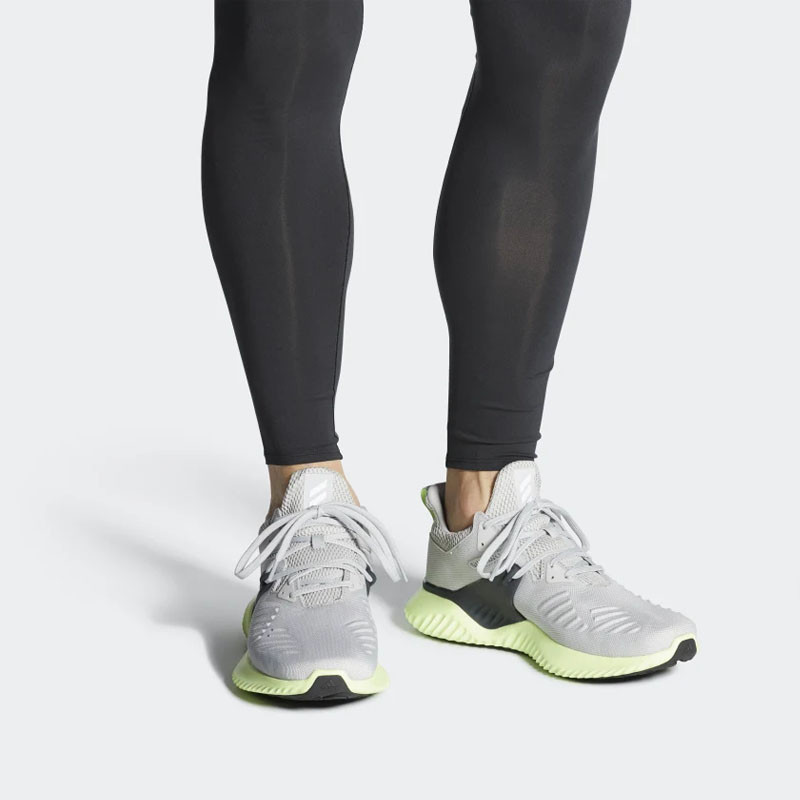 SEPATU LARI ADIDAS Alphabounce Beyond