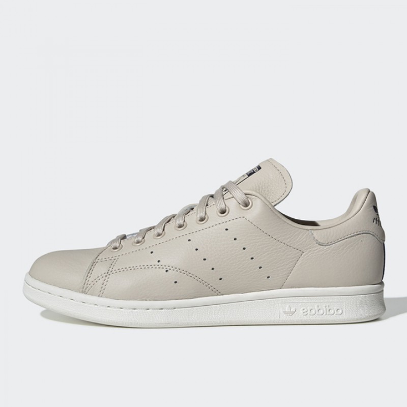 SEPATU SNEAKERS ADIDAS Stan Smith