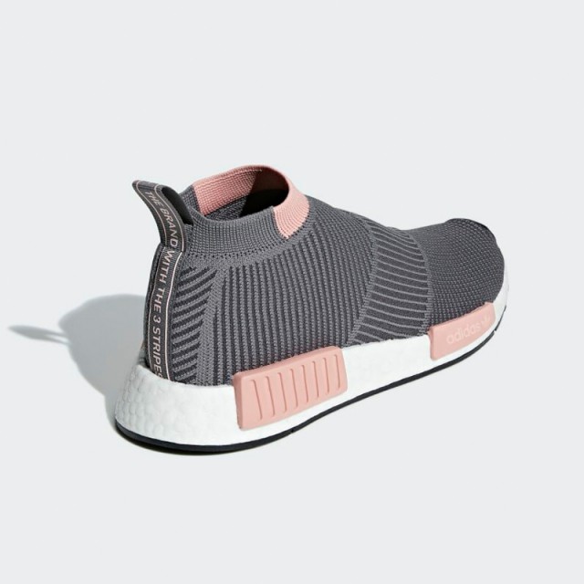 SEPATU SNEAKERS ADIDAS Wmns NMD CS1 Primeknit
