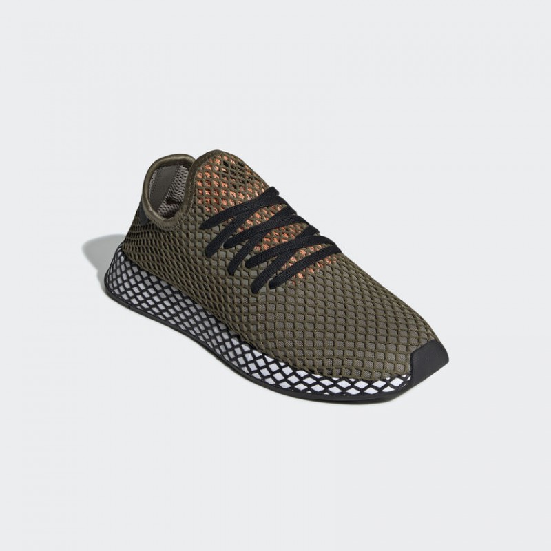 SEPATU SNEAKERS ADIDAS Deerupt Runner