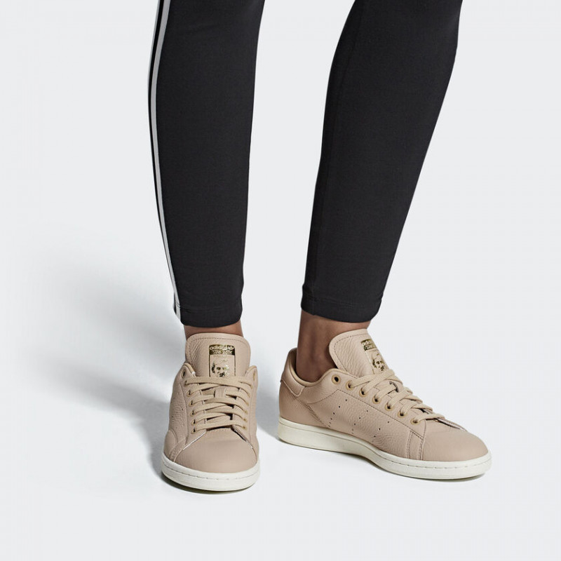 SEPATU SNEAKERS ADIDAS Wmns Stan Smith