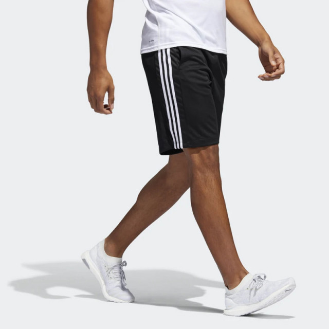 CELANA TRAINING ADIDAS Design 2 Move 3