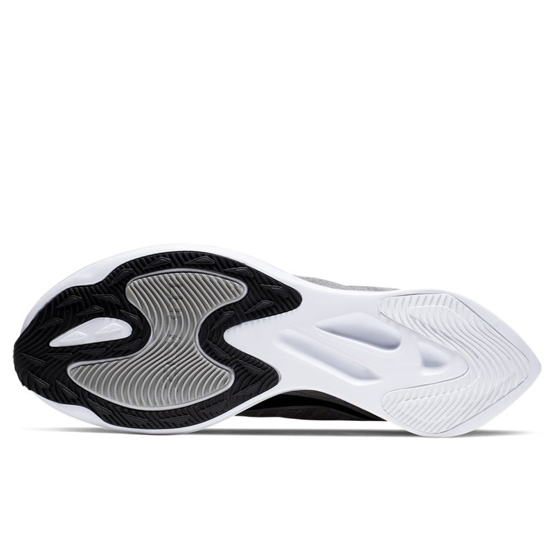 SEPATU LARI NIKE Zoom Gravity
