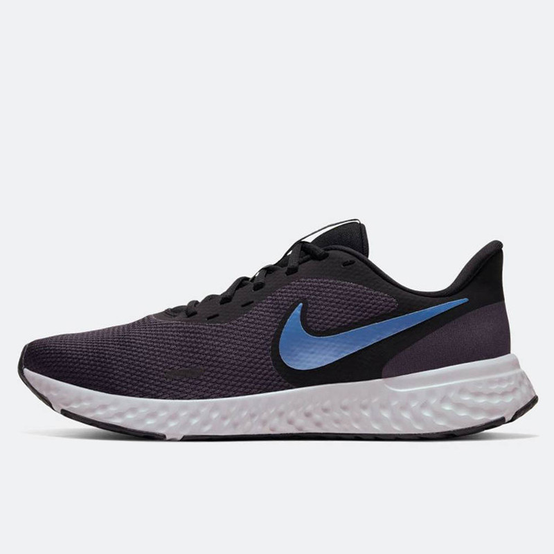 SEPATU LARI NIKE Revolution 5
