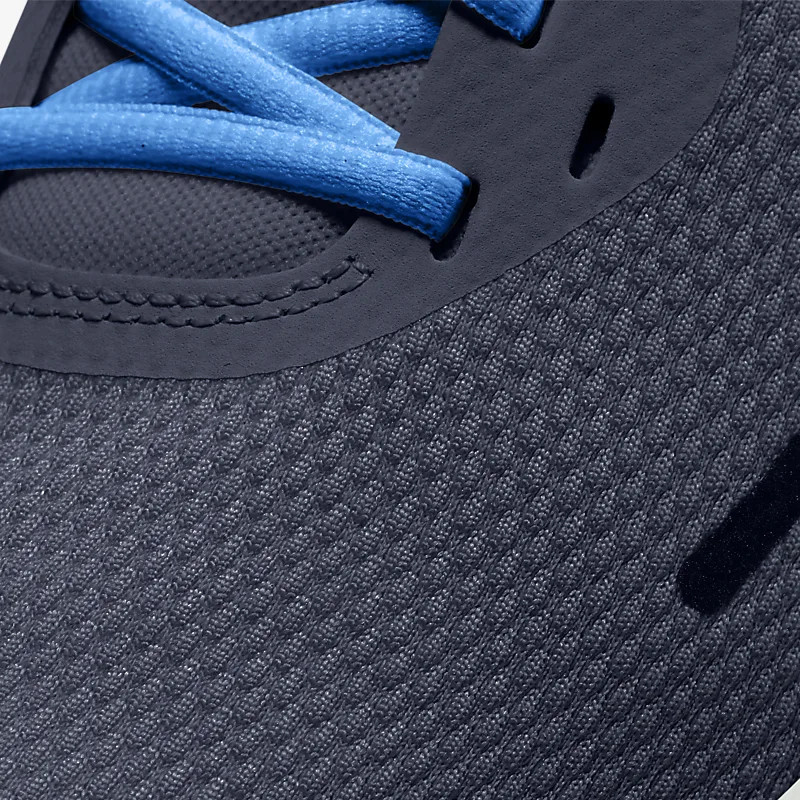 SEPATU LARI NIKE Revolution 5
