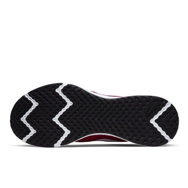 SEPATU LARI NIKE Revolution 5