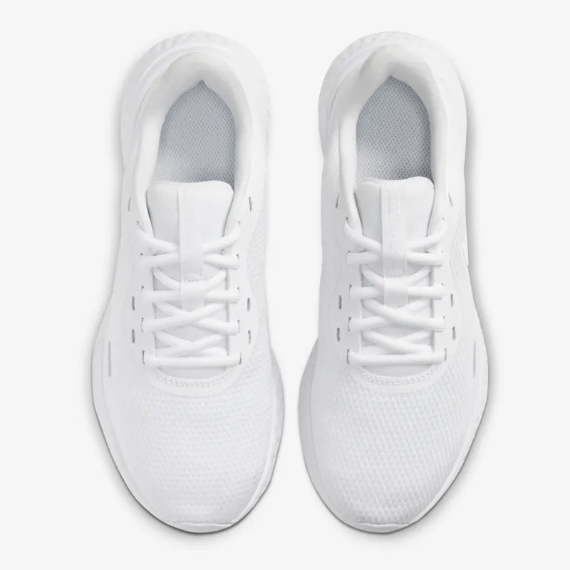 SEPATU LARI NIKE Wmns Revolution 5