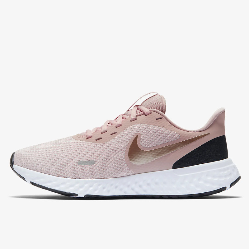Sepatu Lari Nike Wmns Revolution Barely Rose