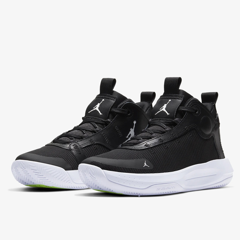 SEPATU BASKET AIR JORDAN Jumpman 2020 PF