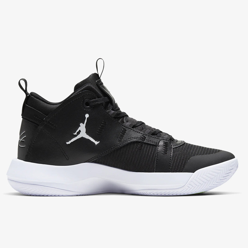SEPATU BASKET AIR JORDAN Jumpman 2020 PF