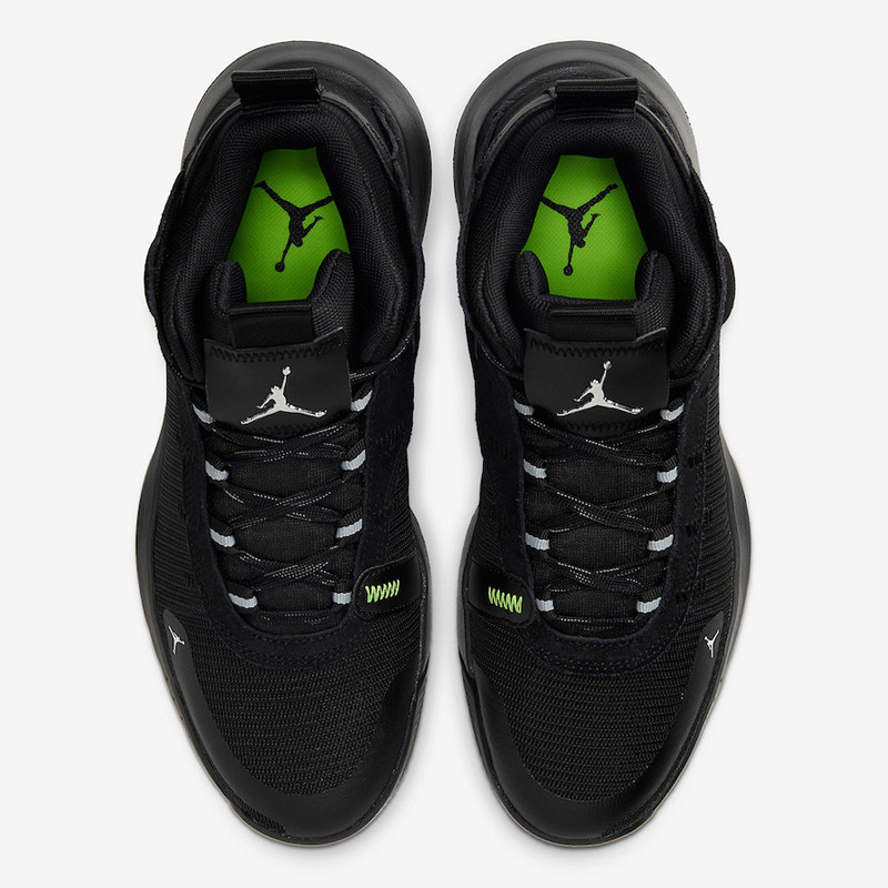 SEPATU BASKET AIR JORDAN Jumpman 2020 PF 