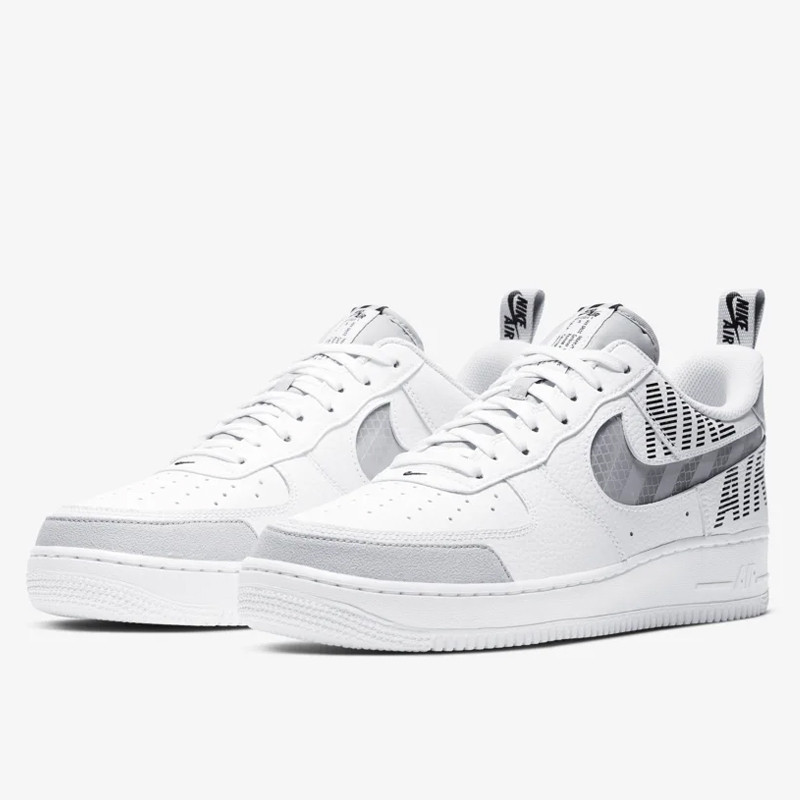SEPATU SNEAKERS NIKE Air Force 1 '07 LV8 'Under Construction'