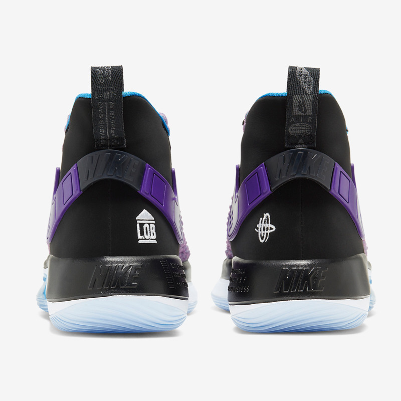 SEPATU BASKET NIKE Alphadunk