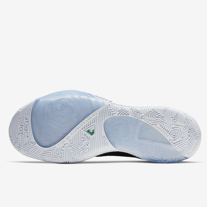 SEPATU BASKET NIKE Zoom Freak 1