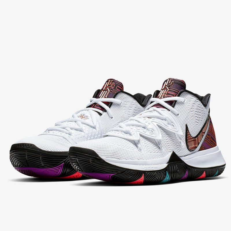 SEPATU BASKET NIKE Kyrie 5