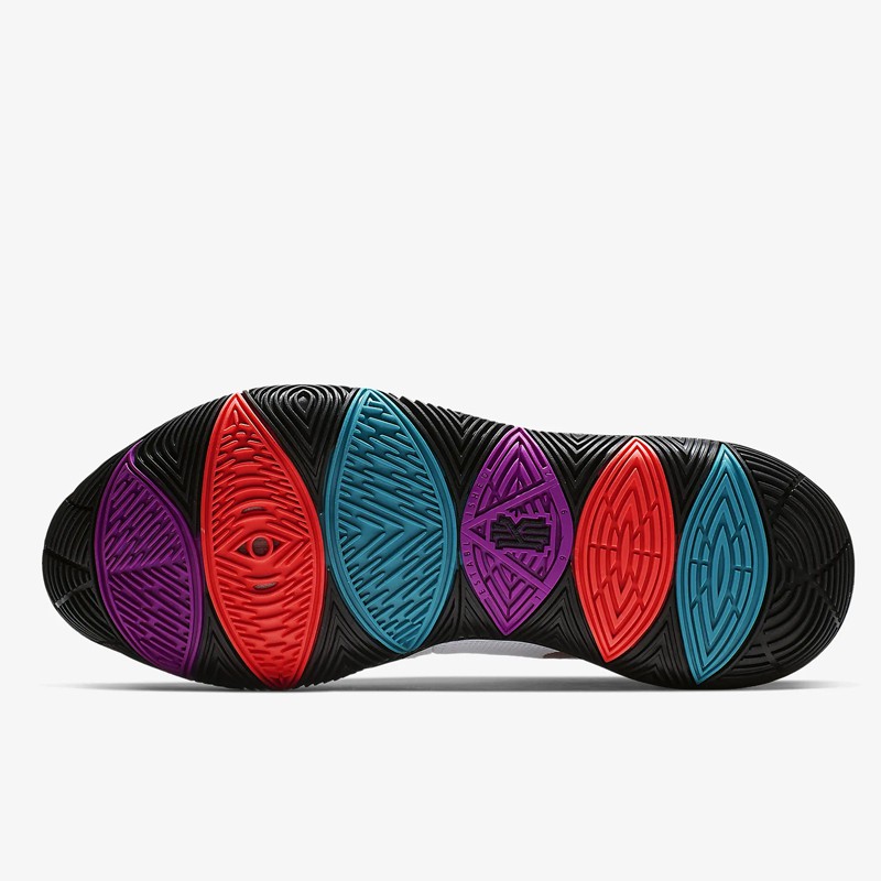 SEPATU BASKET NIKE Kyrie 5