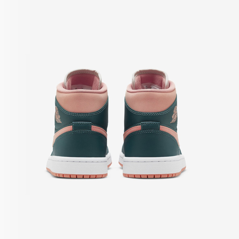 SEPATU BASKET AIR JORDAN wmns AJ 1 Mid