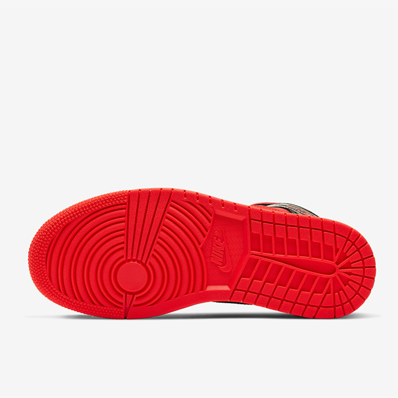SEPATU BASKET AIR JORDAN Wmns AJ 1 Mid