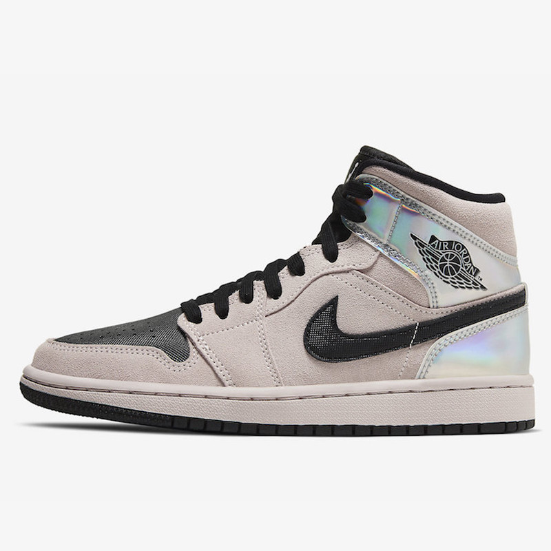 SEPATU BASKET AIR JORDAN Wmns Aj 1 Mid